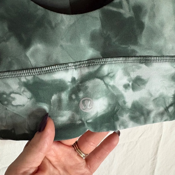 Lululemon Athletica Align Reversible Womens SZ 4 Sports Bra Diamond Dye - Picture 12 of 12